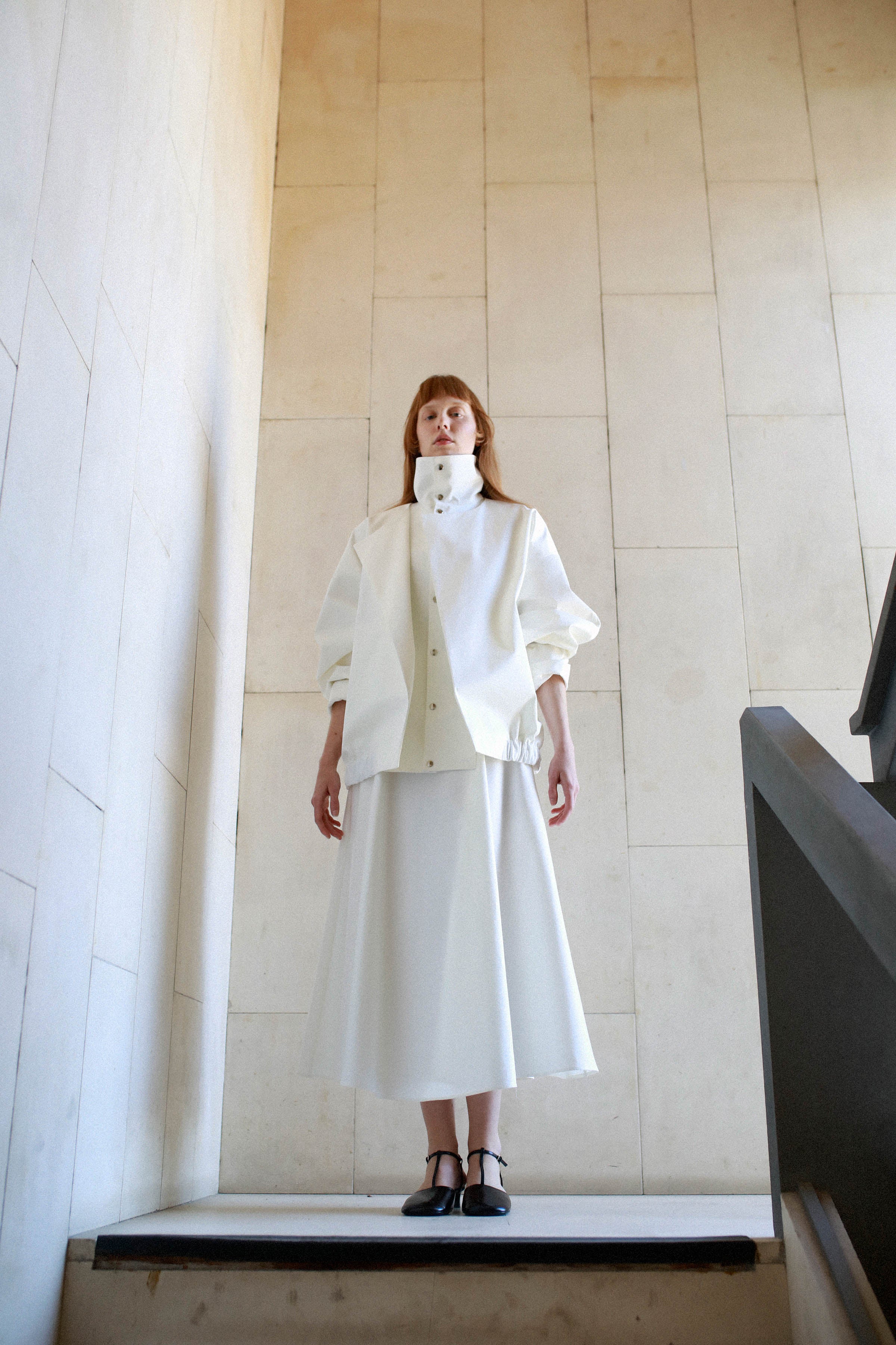 JACKET WITH DETACHABLE COLLAR