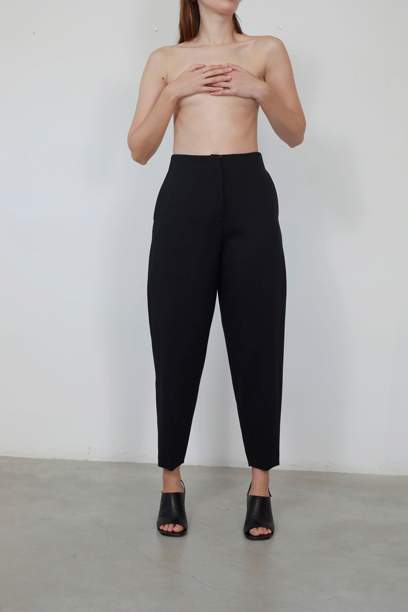 PANTALON GLOBO DOBLE FAZ LANA NEGRO