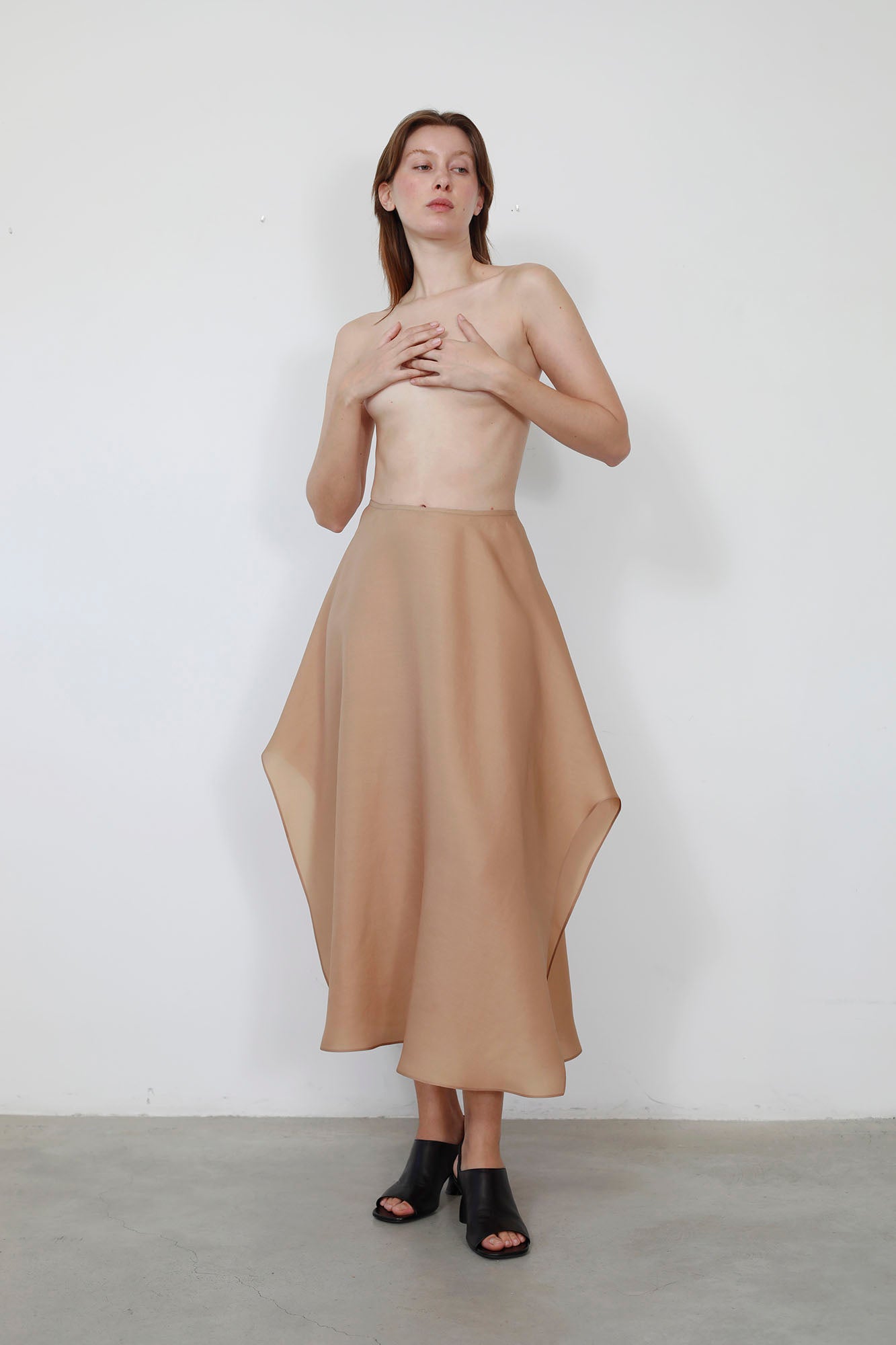 GAZAR NUDE VOLUME SKIRT