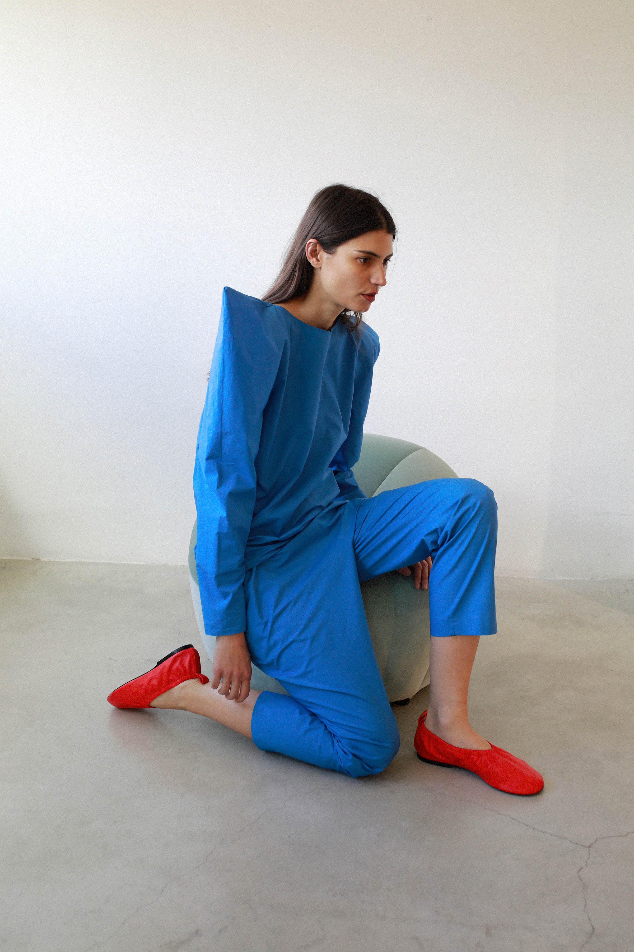 WIDE-LEG TROUSERS WITH ELASTICATED WAIST