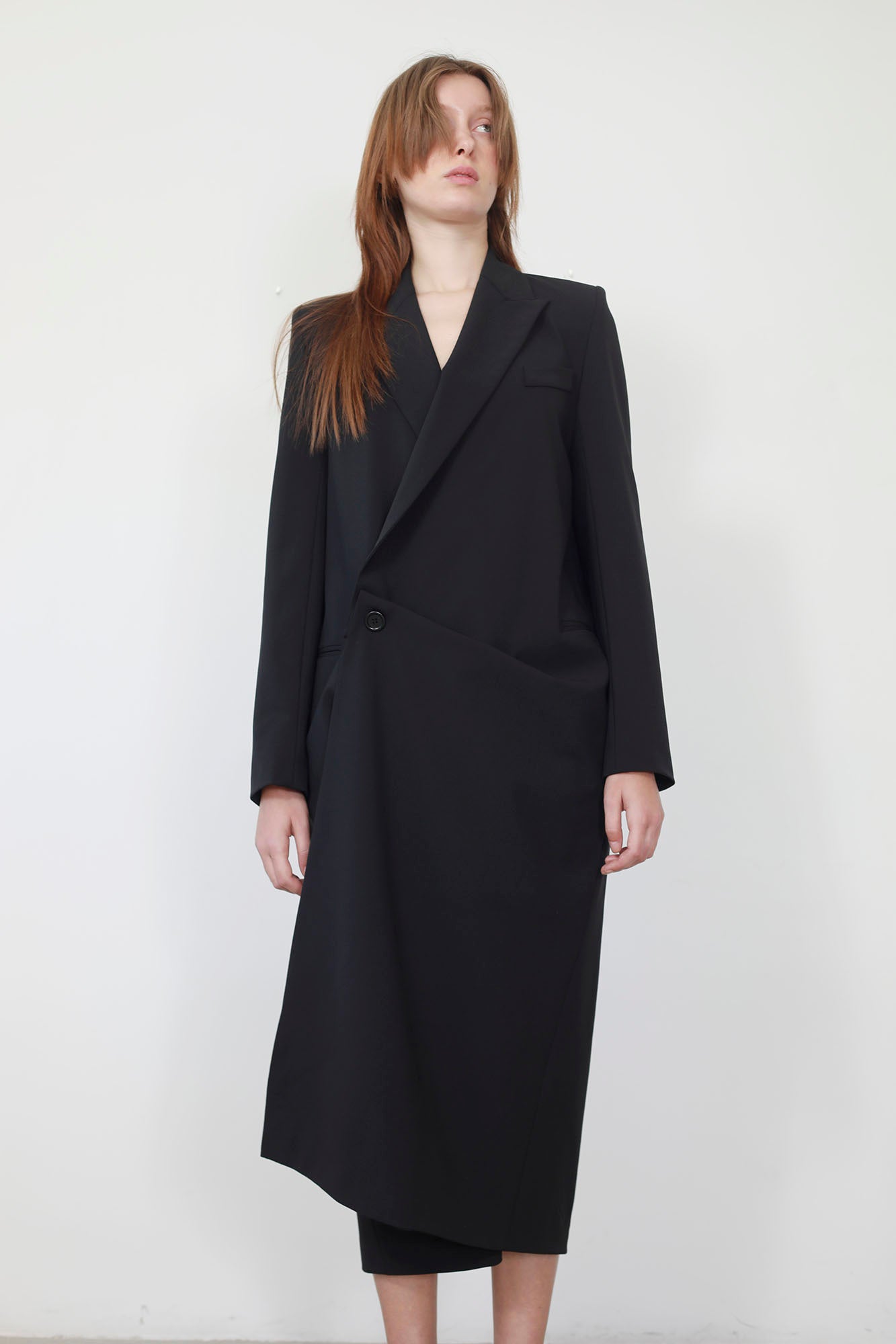 DRESS VS BLACK WOOL COAT