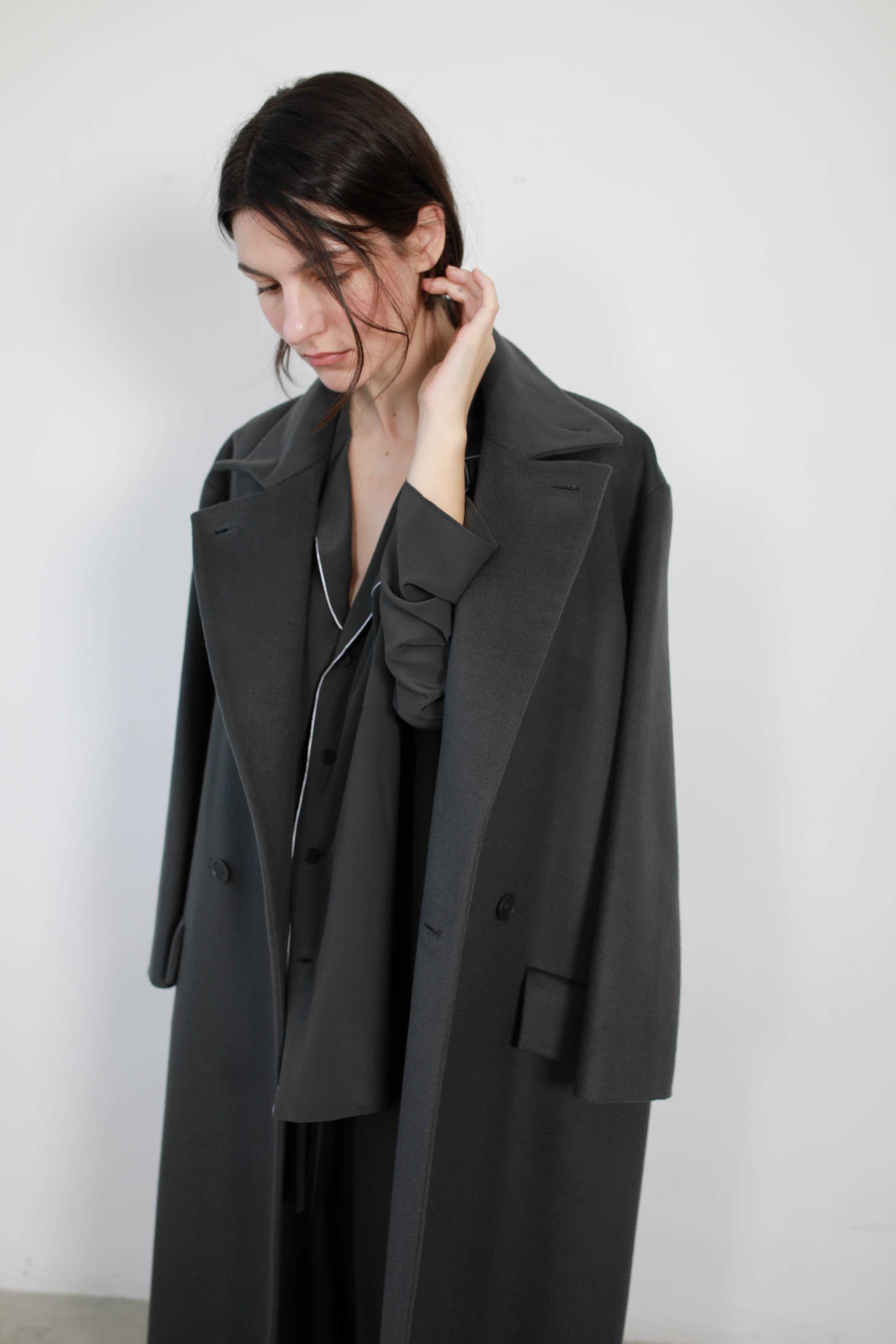 DARK GREY PIPE-TRIMMED SILK BLOUSE