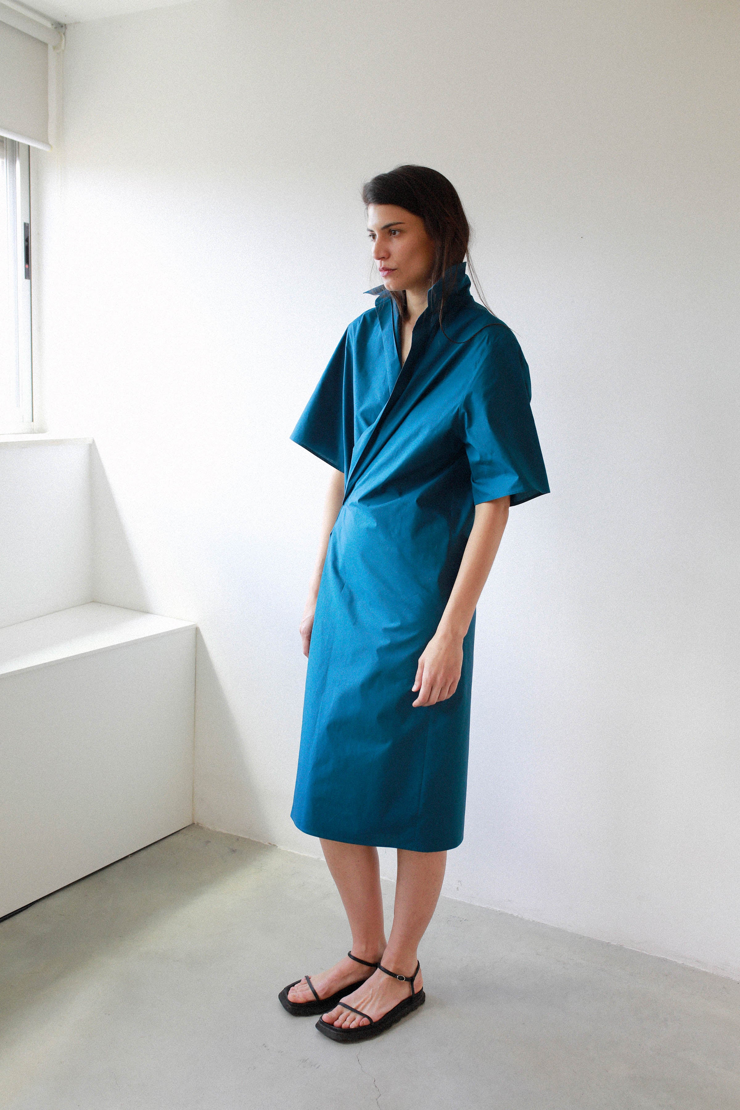 SHORT SLEEVE SHIRT DRESS in ultramarine poplin