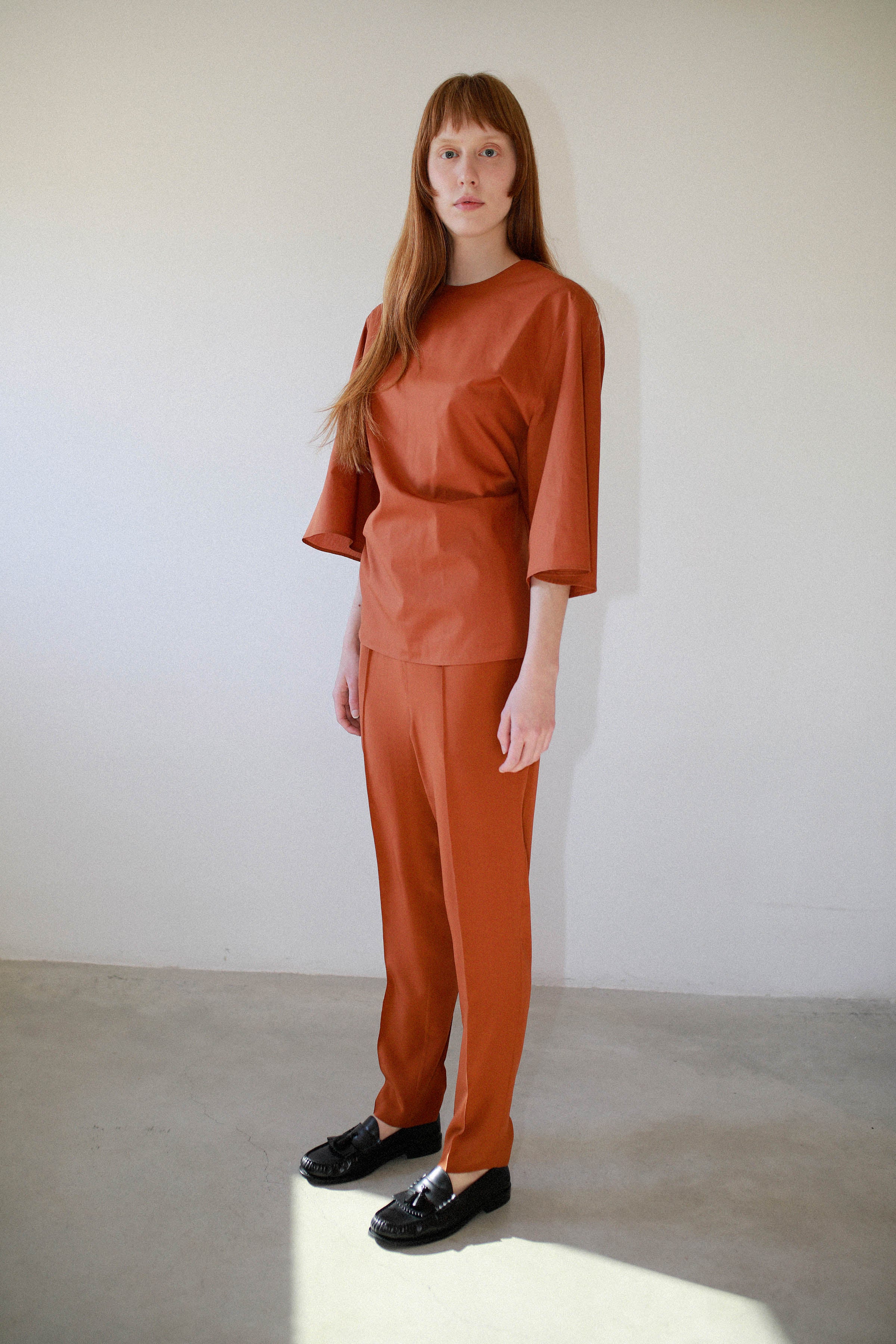 PANTALON DE SEDA TERRACOTA