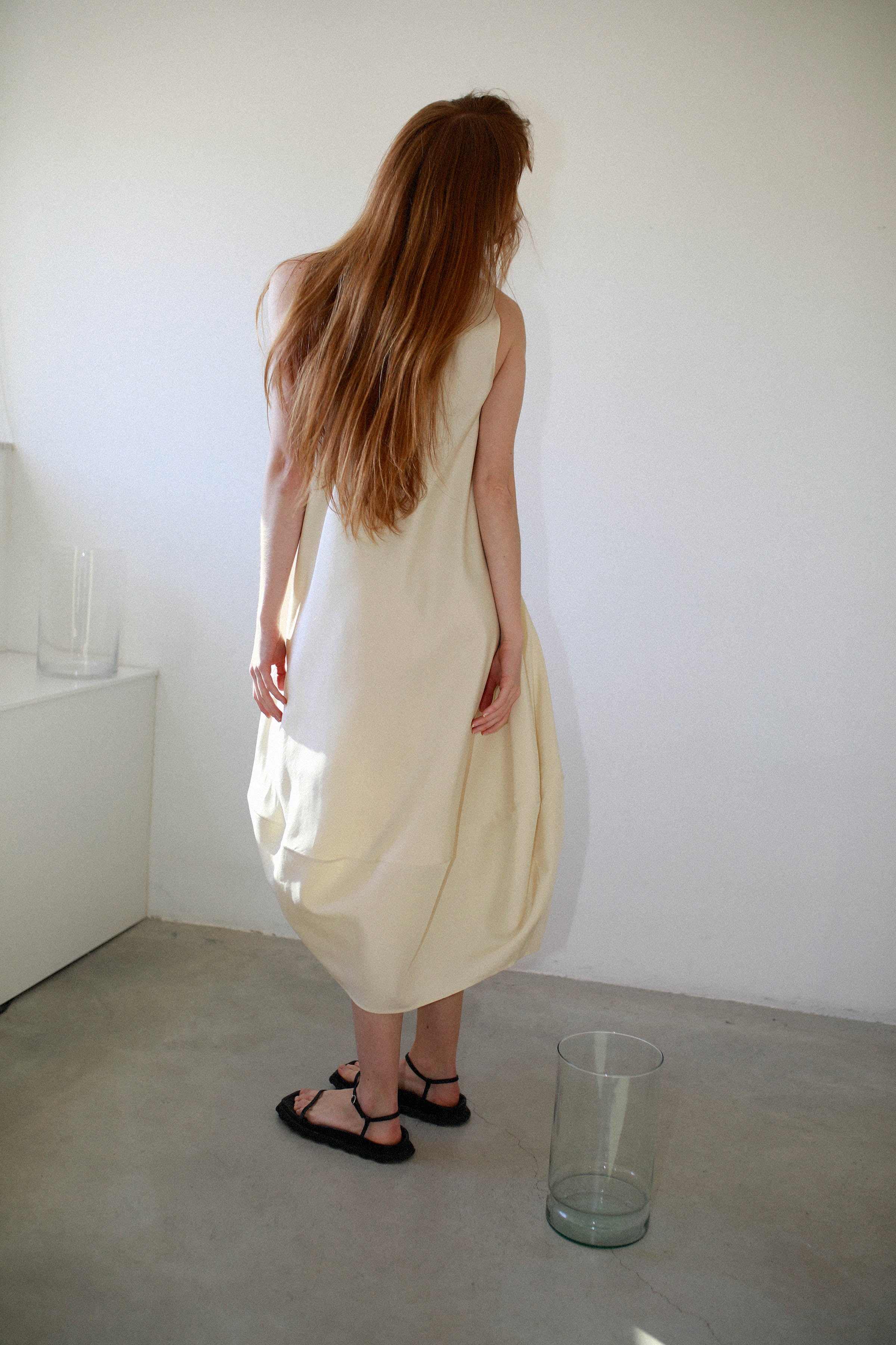ANKLE-LENGTH BALLOON DRESS