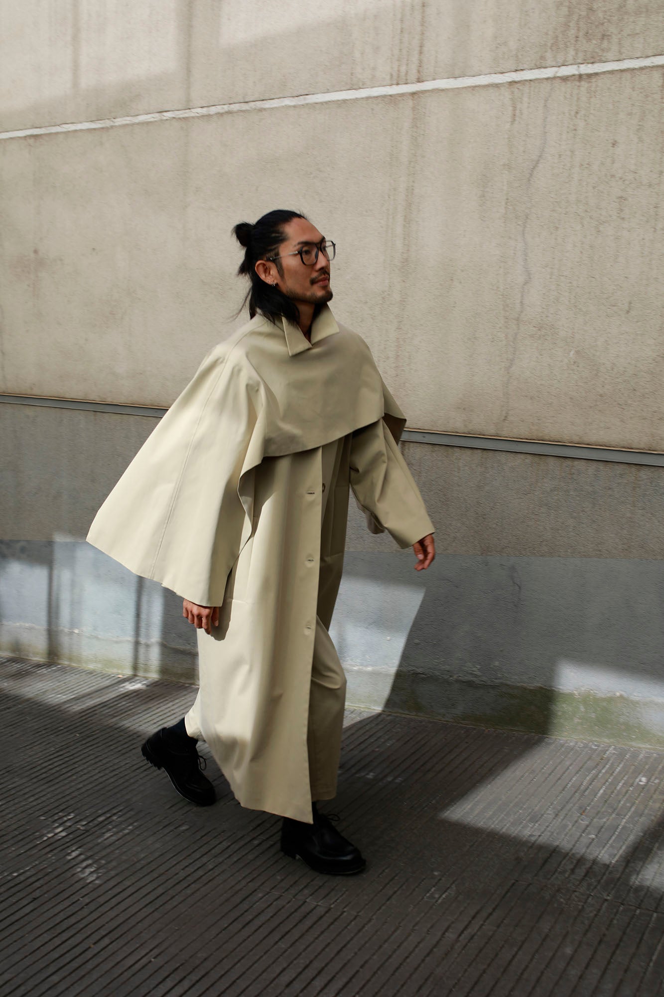 GABARDINA OVERSIZE UNISEX ALDODÓN BEIGE