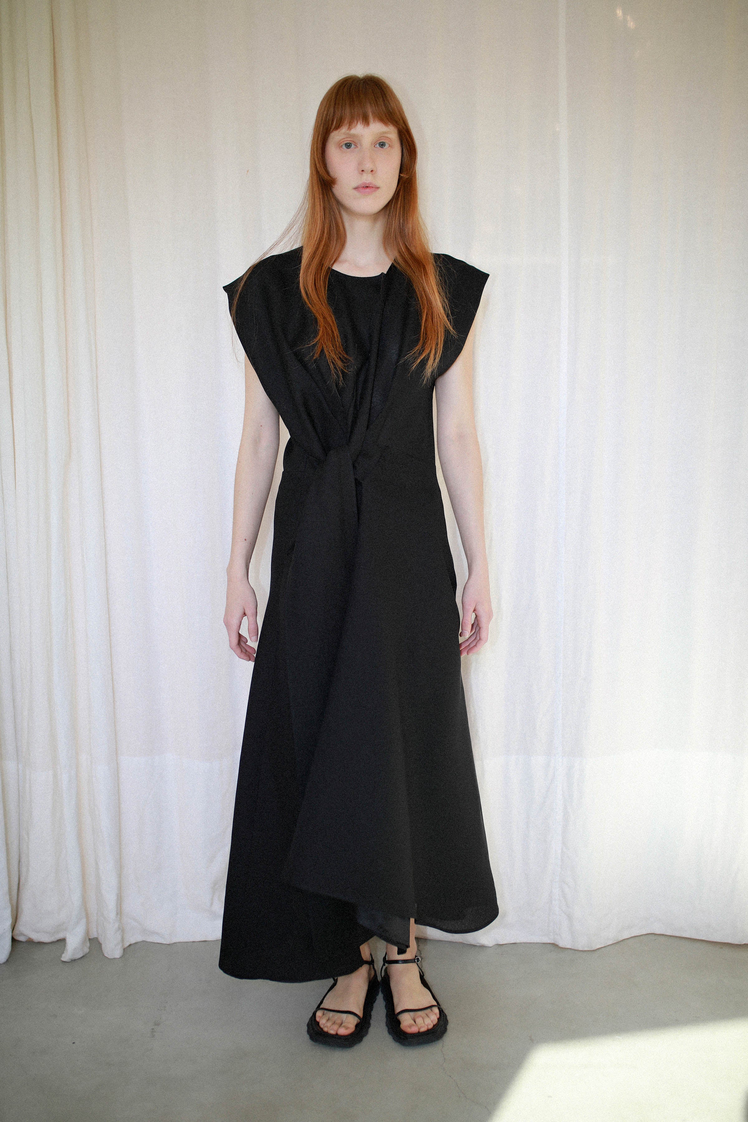 VESTIDO NUDO LARGO