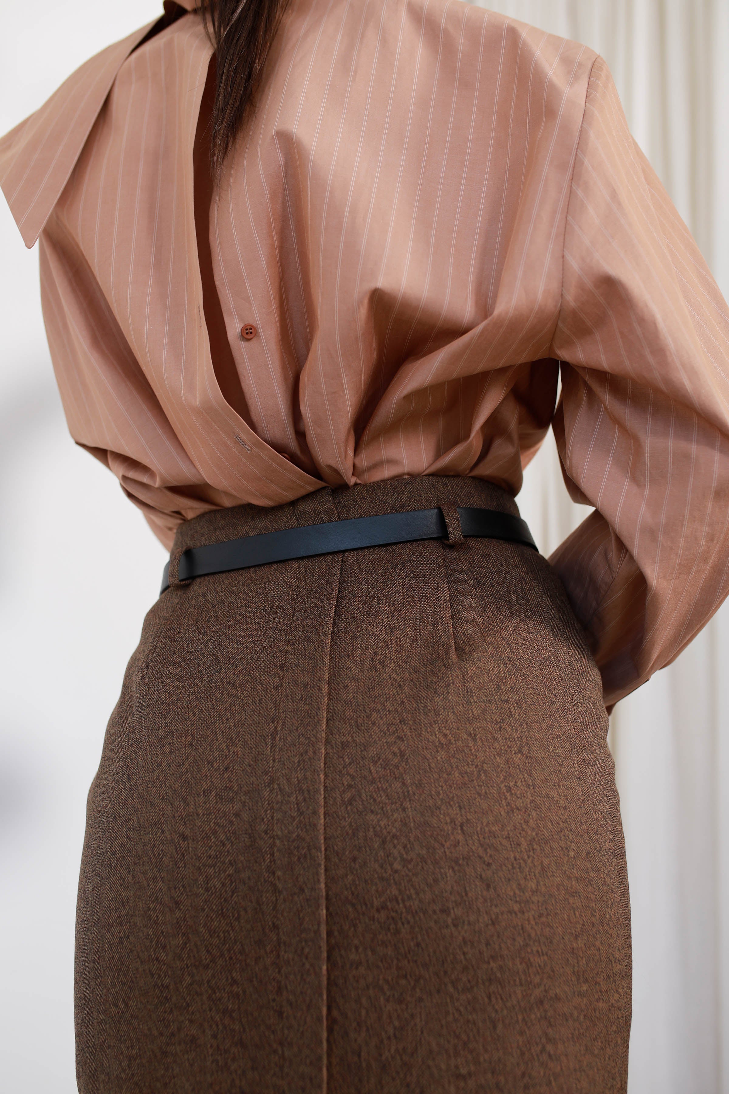 BLUSA VERSATIL CON LAZO ALGODÓN RAYAS NUT