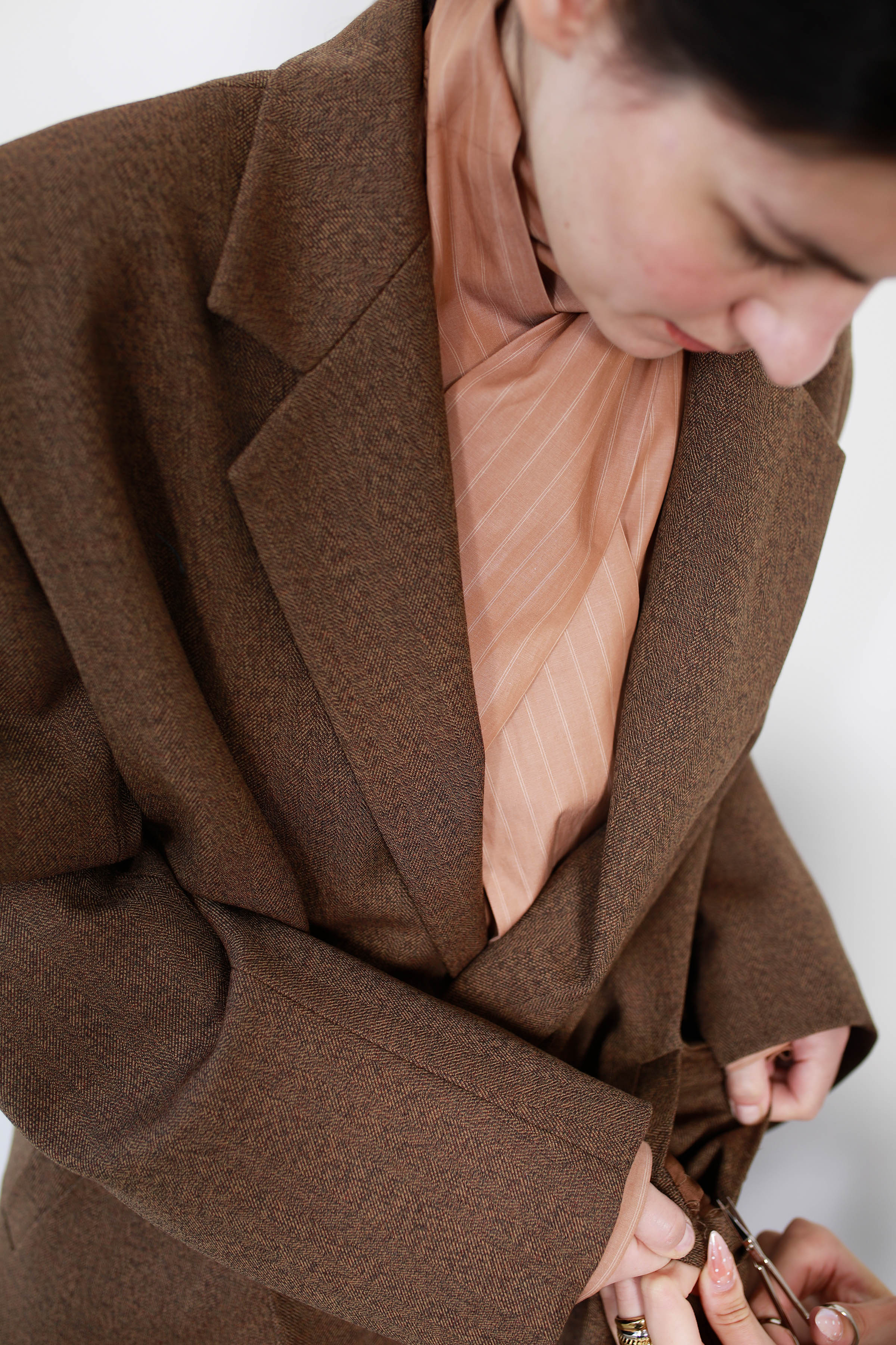 ABRIGO LARGO MASCULINO CON CINTURÓN BROWN