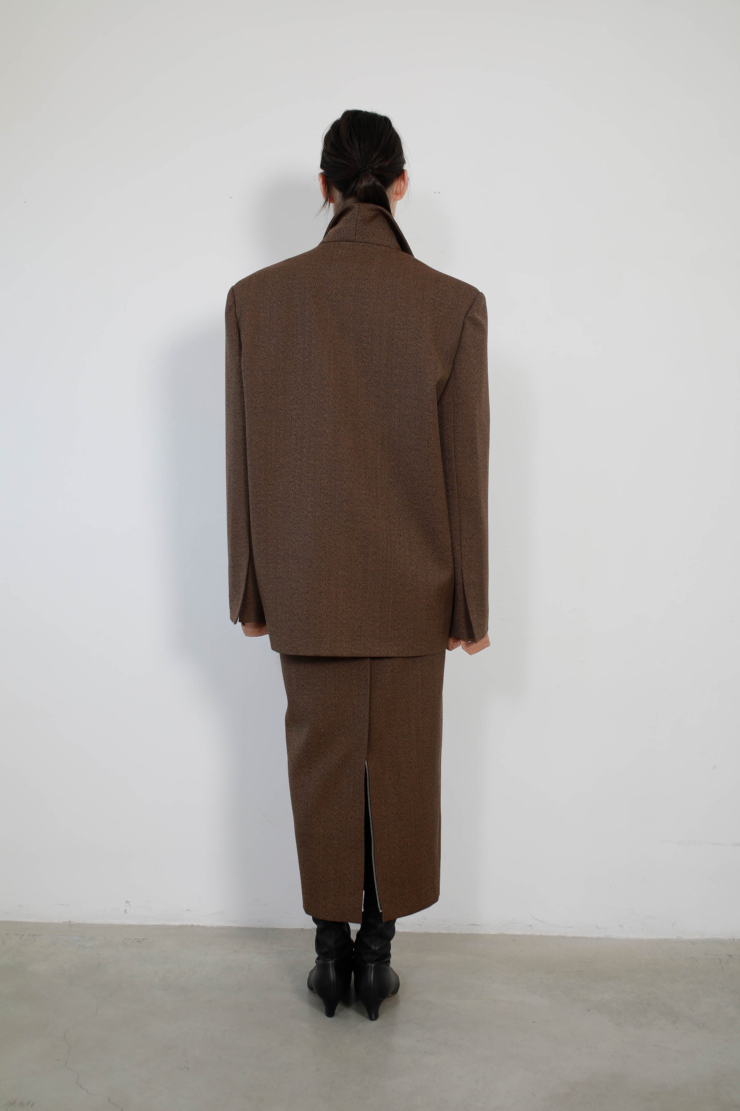 CHAQUETA SASTRE OVERSIZE EN ESPIGA BROWN