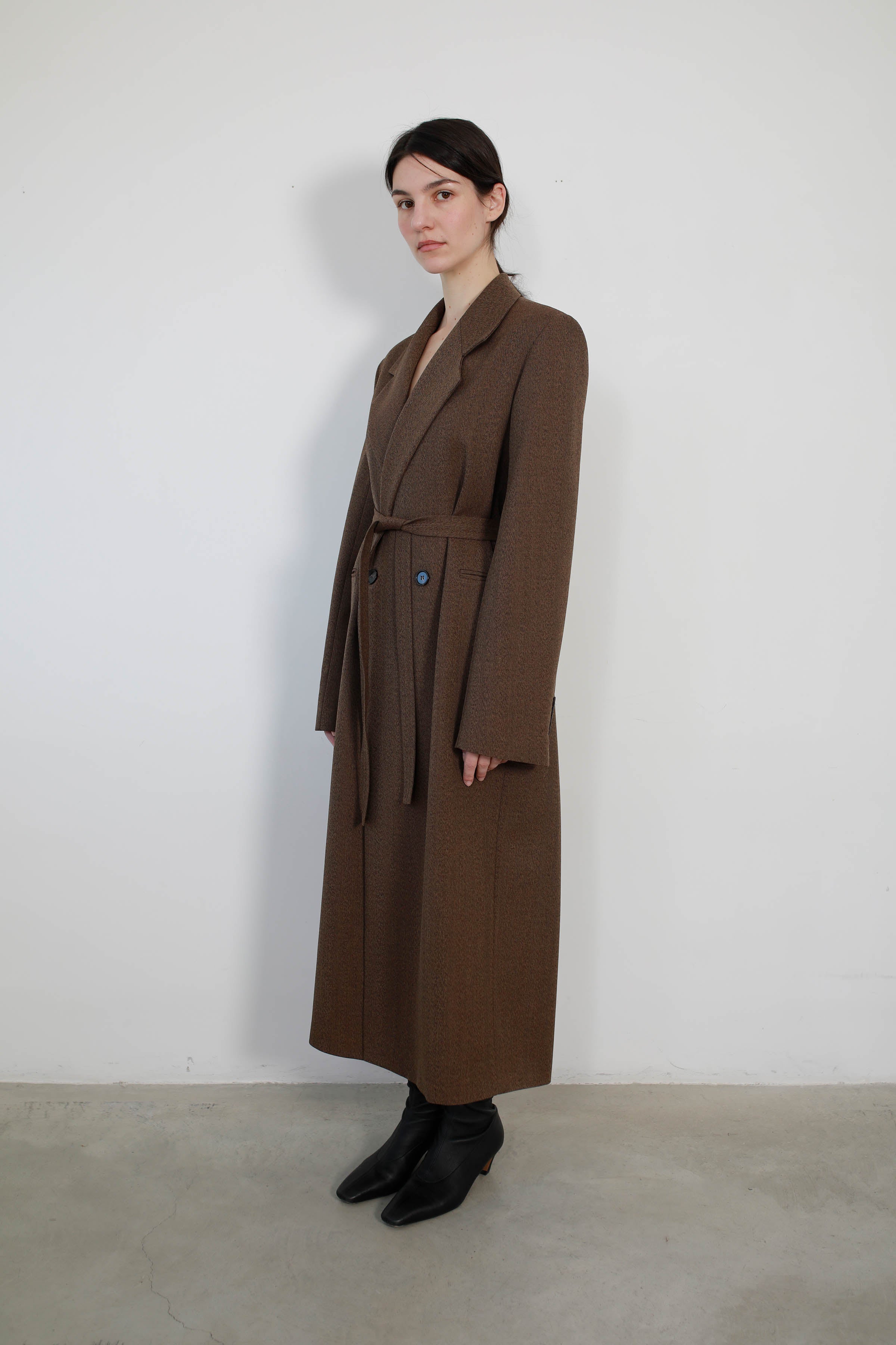 ABRIGO LARGO MASCULINO CON CINTURÓN BROWN