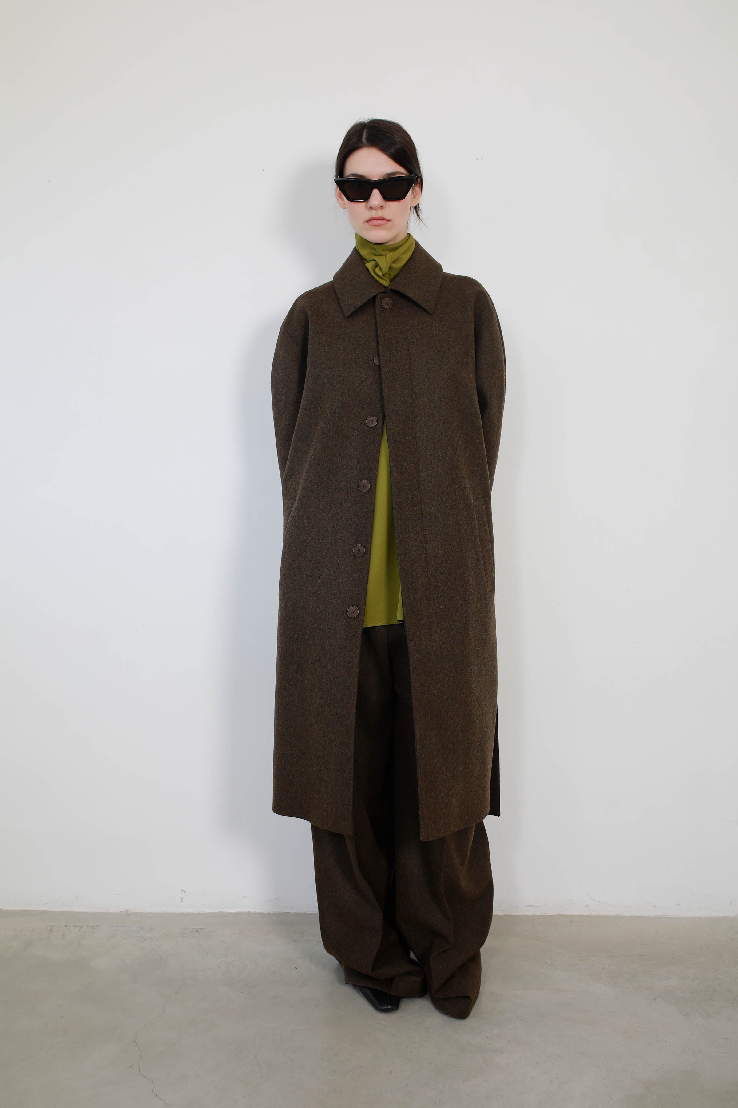 GGABARDINA WITH ASYMMETRIC ARMHOLES IN KHAKI WOOL
