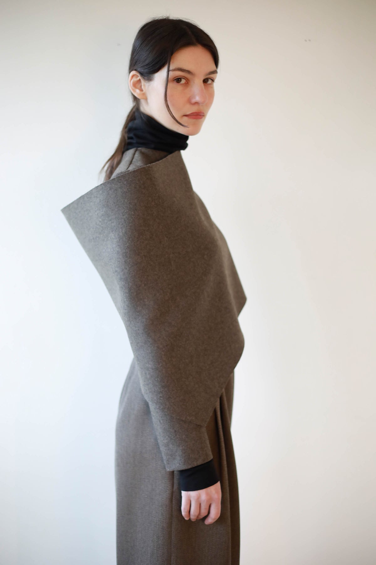CHAQUETA PEQUEÑA ENVOLVENTE AL CORTE IRELAND