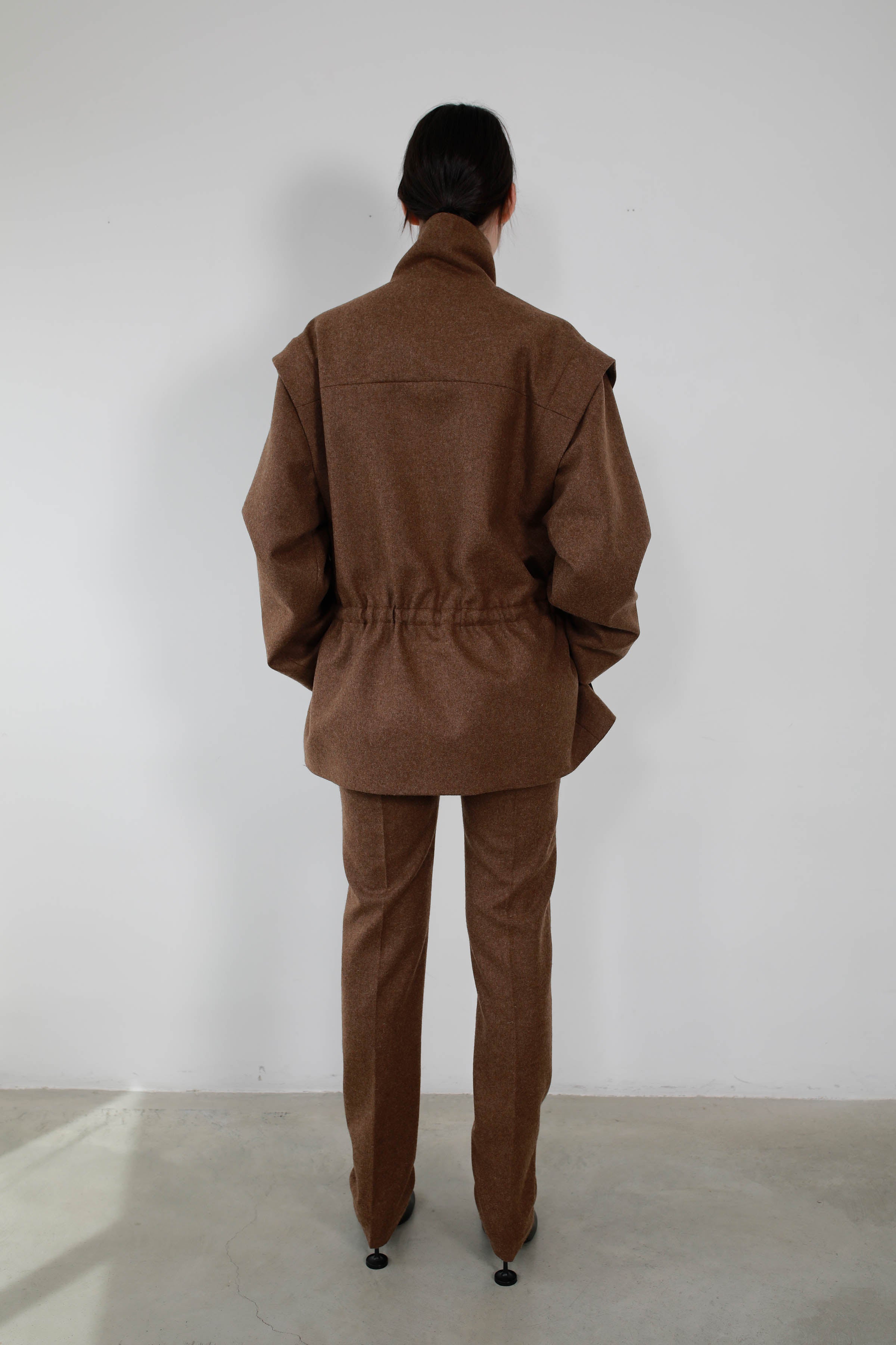 CAZADORA MULTIBOLSILLO EN LANA