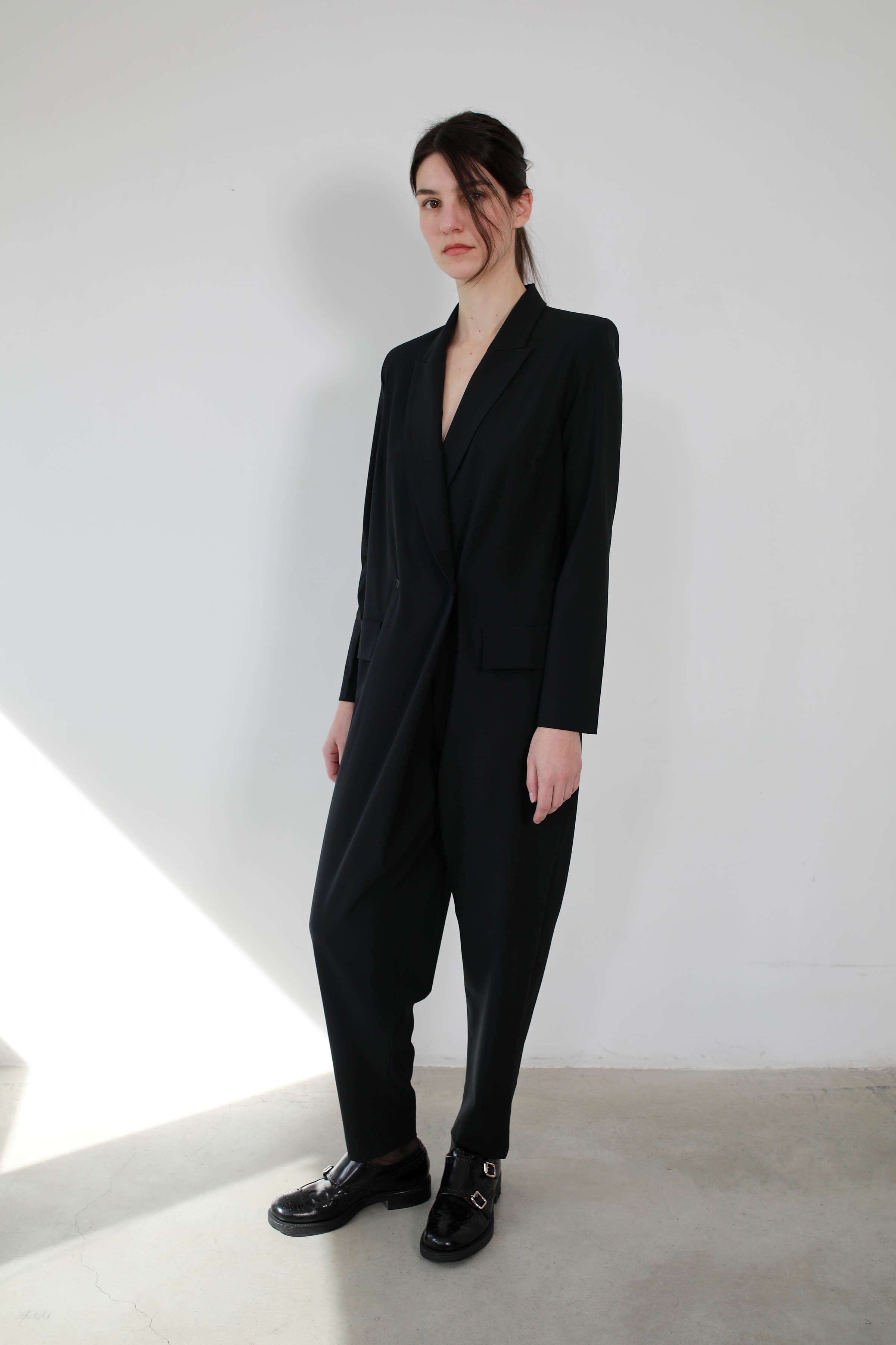 MONO SMOKING EN LANA ULTRALIGERA