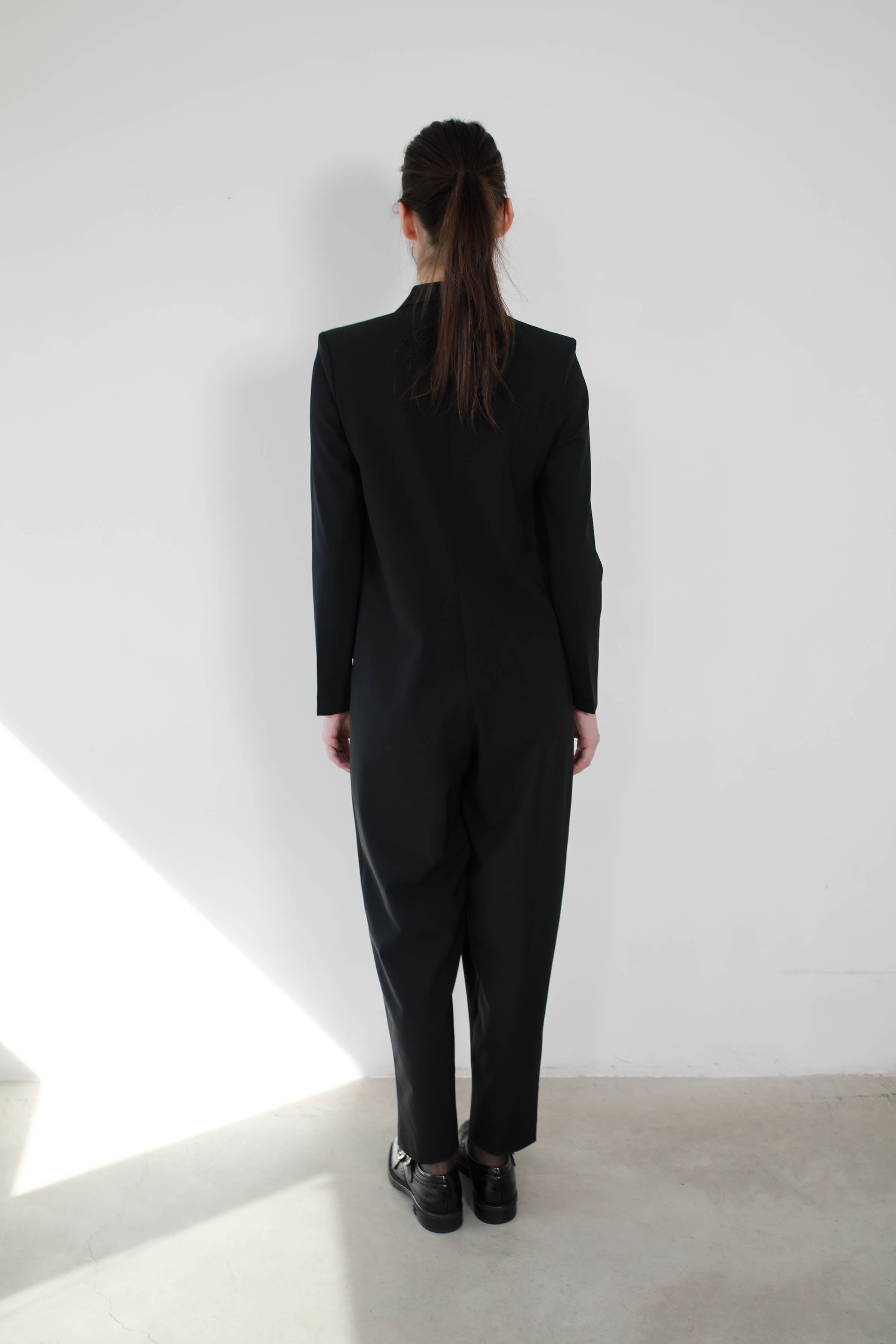SMOKING JUMPSUIT IN ULTRALIGHT WOOL