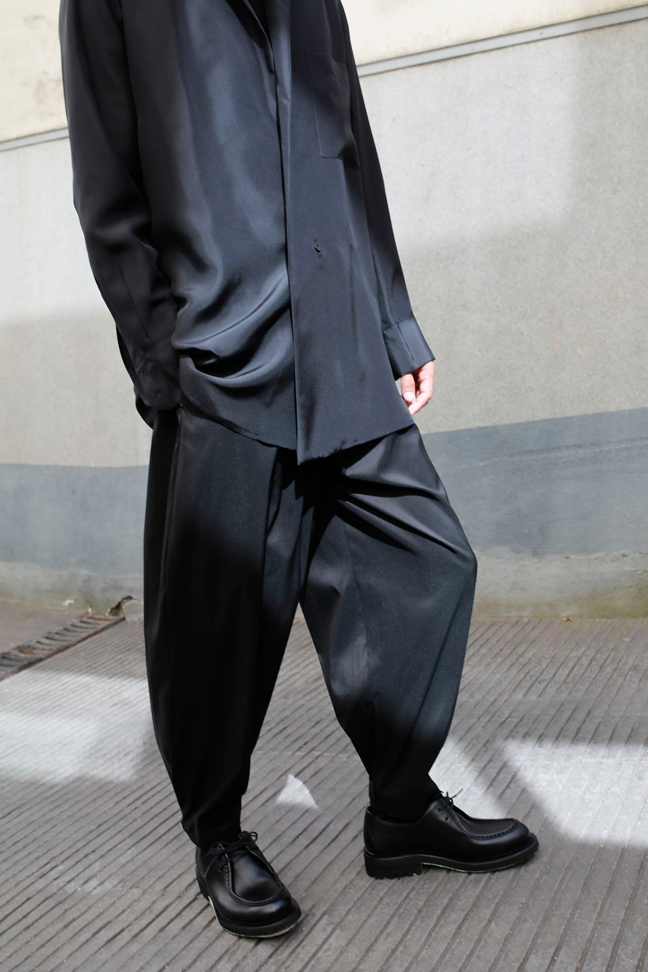 PANTALON GLOBO UNISEX