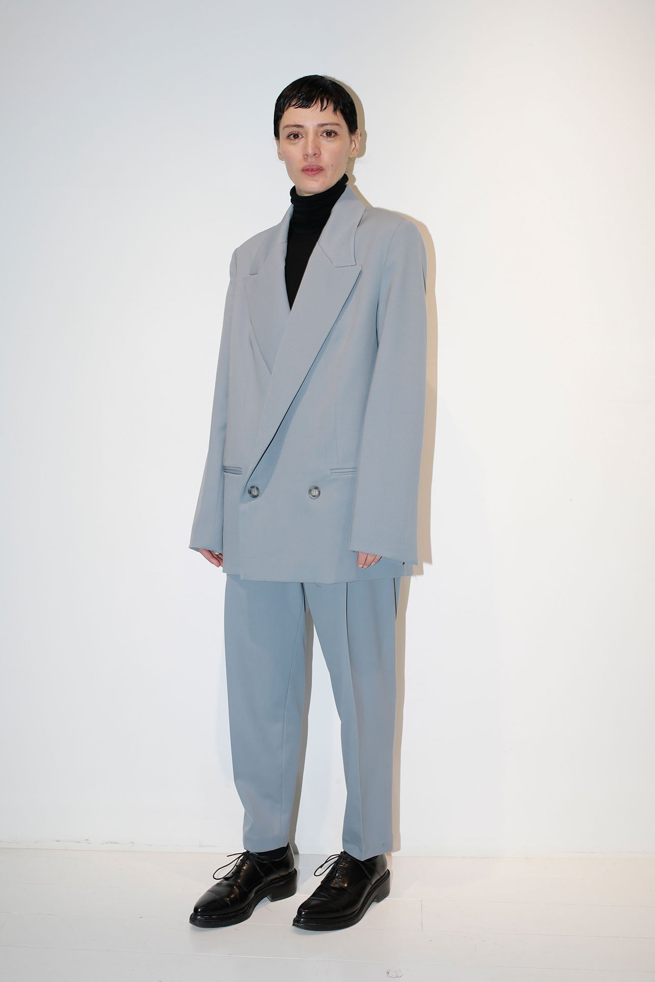 TAILORED JACKET IN LIGHT BLUE WOOL