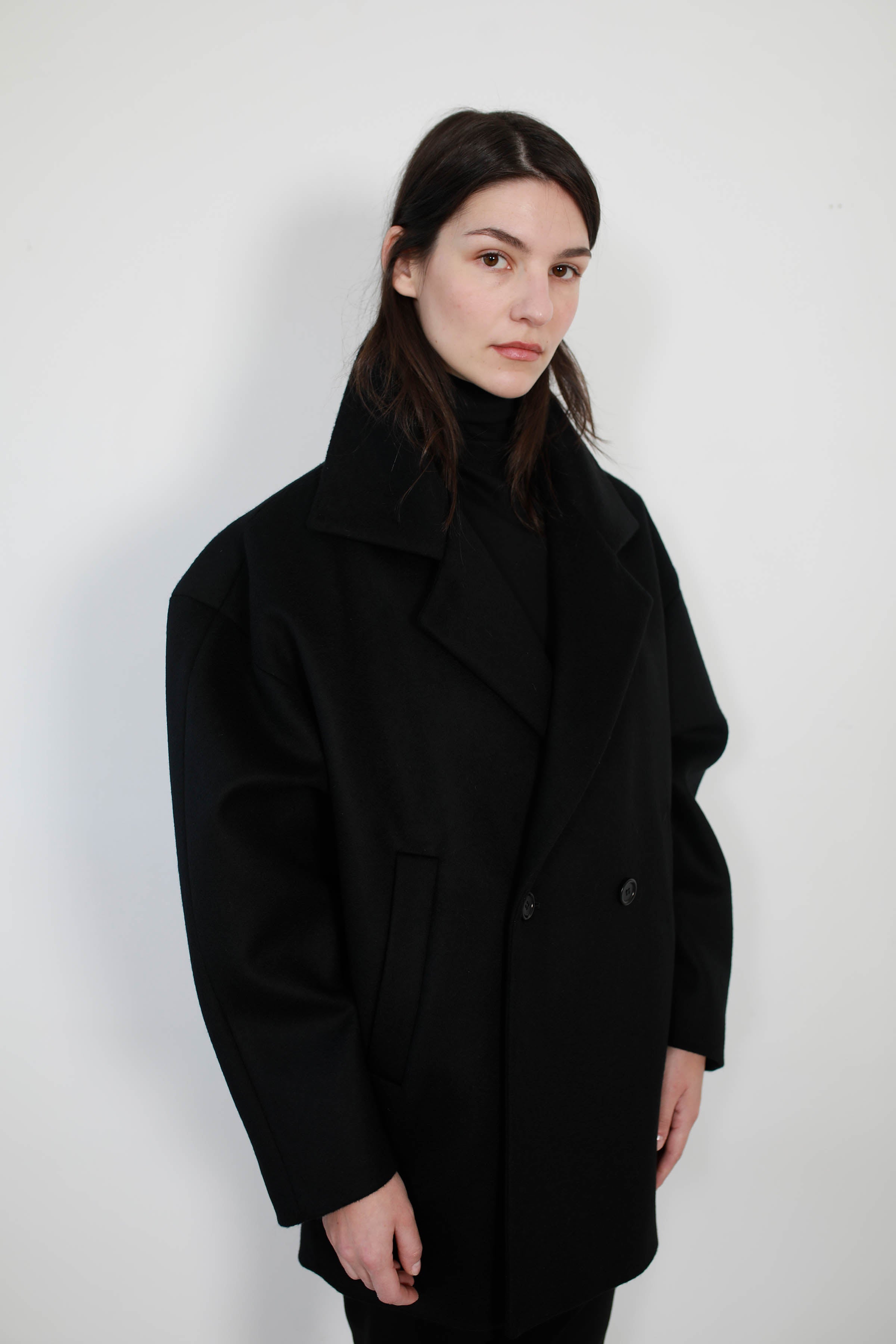 CHAQUETÓN AMPLIO LANA CASHMERE NEGRO