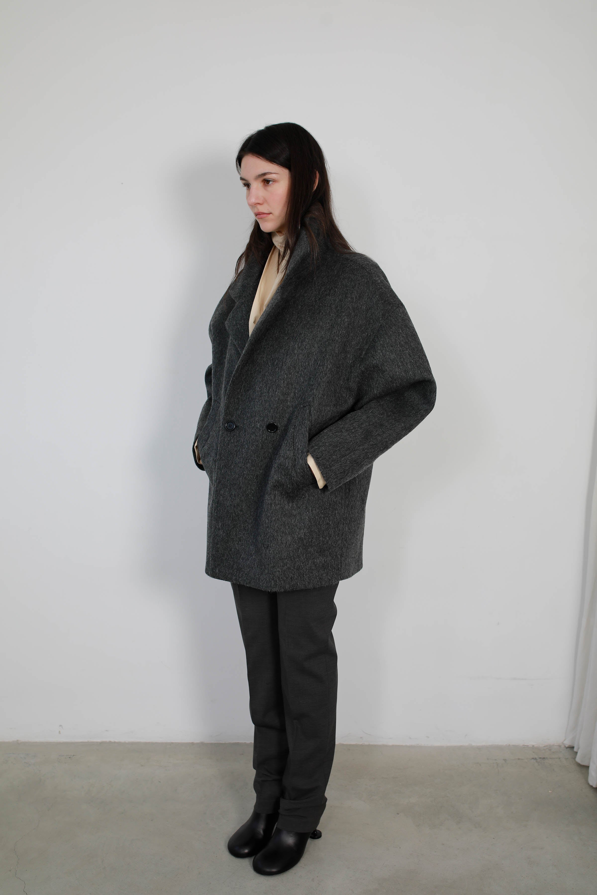 CHAQUETÓN AMPLIO LANA PELO GRIS