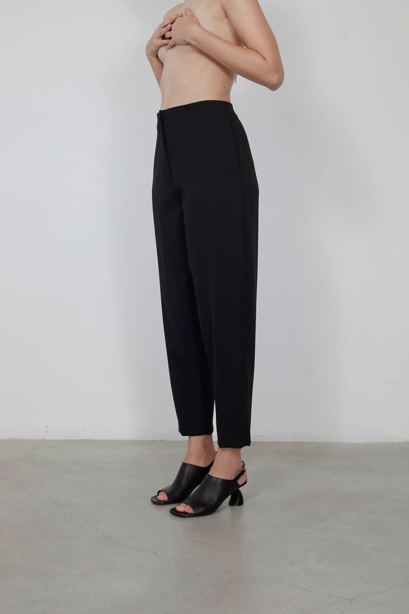 PANTALON GLOBO DOBLE FAZ LANA NEGRO