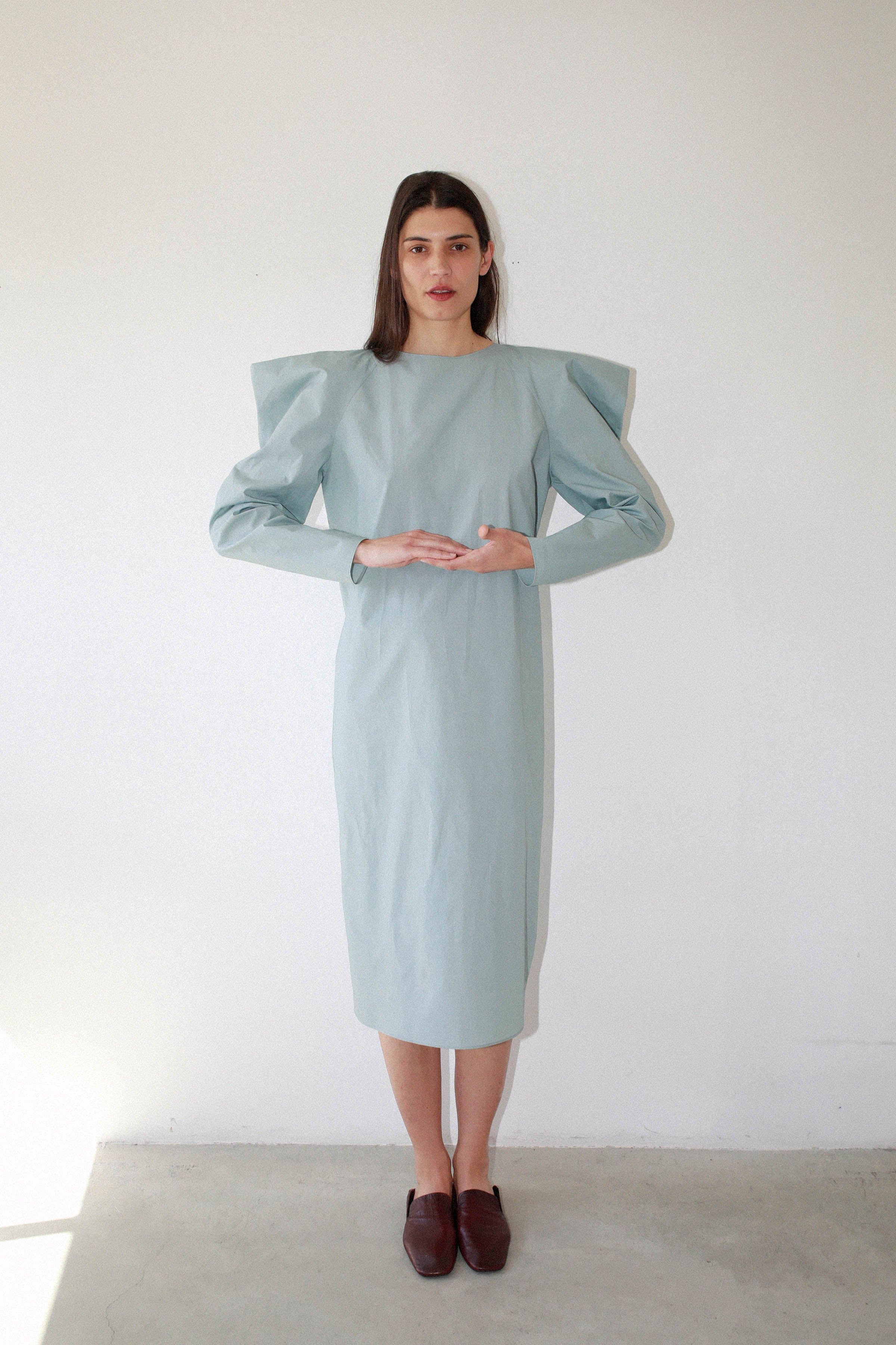 TRENCH DRESS WITH PUFF SLEEVES