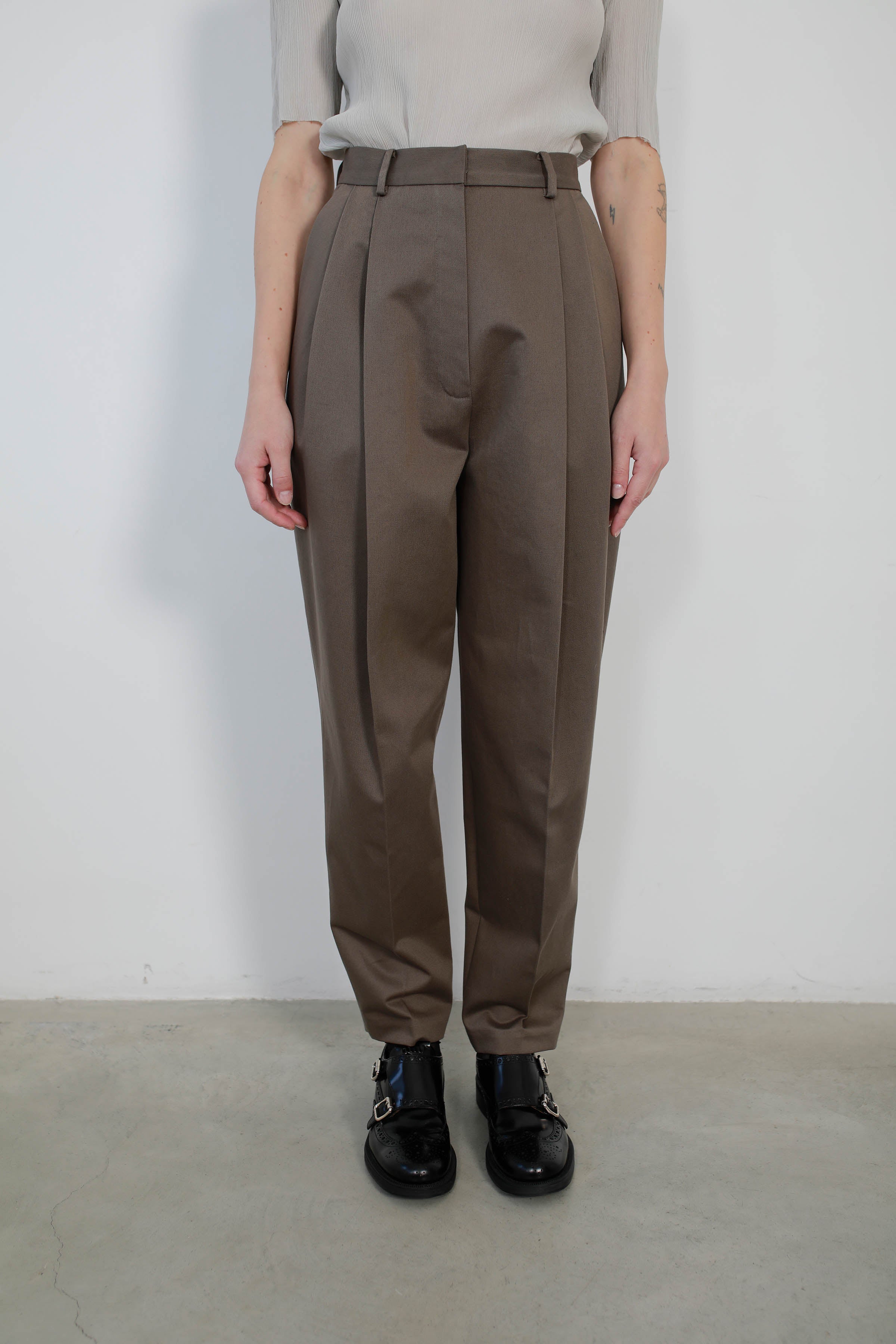 HIGH-WAISTED LANA STONE PANTS