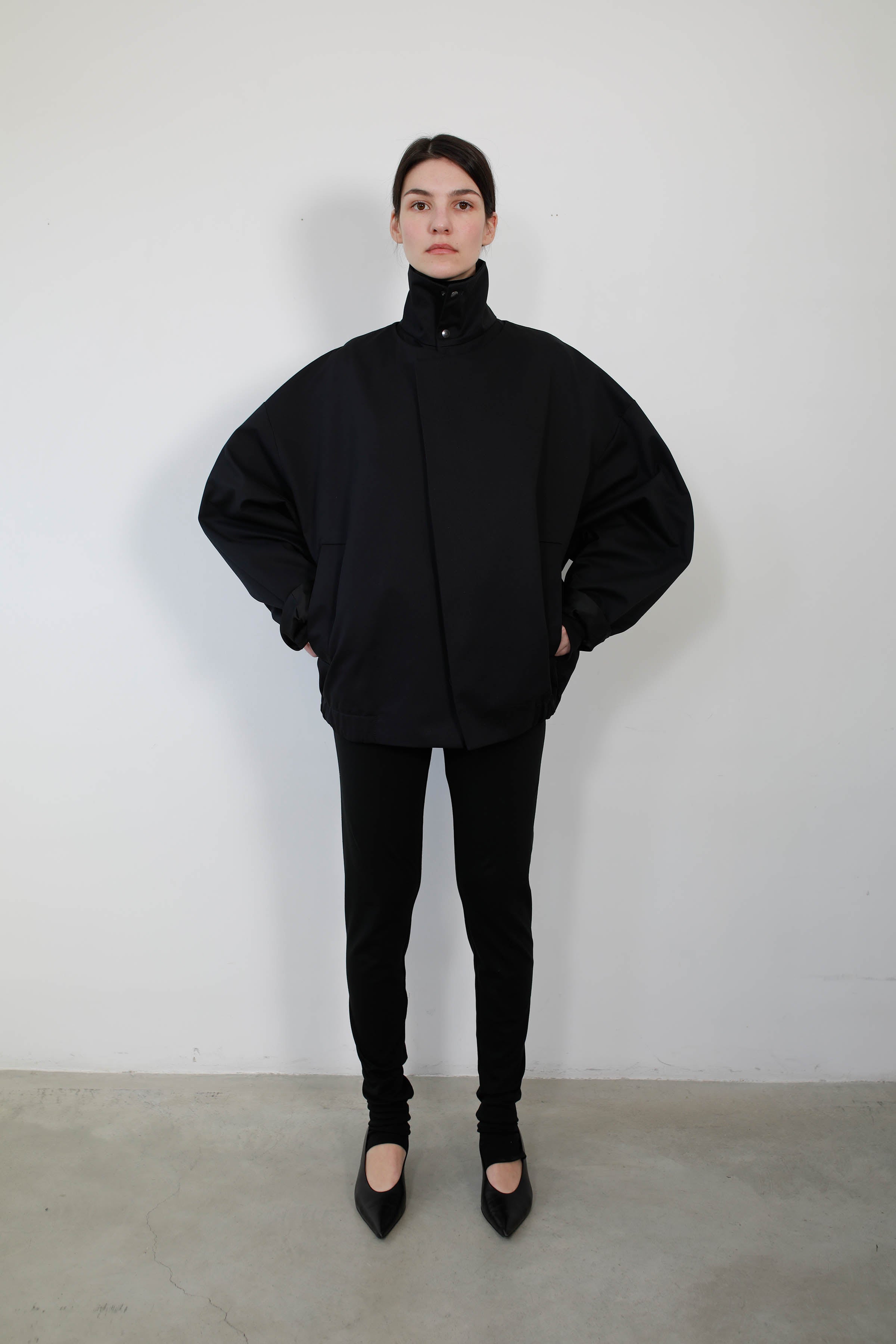 CAZADORA CON CUELLO DESMONTABLE COTTON BLACK