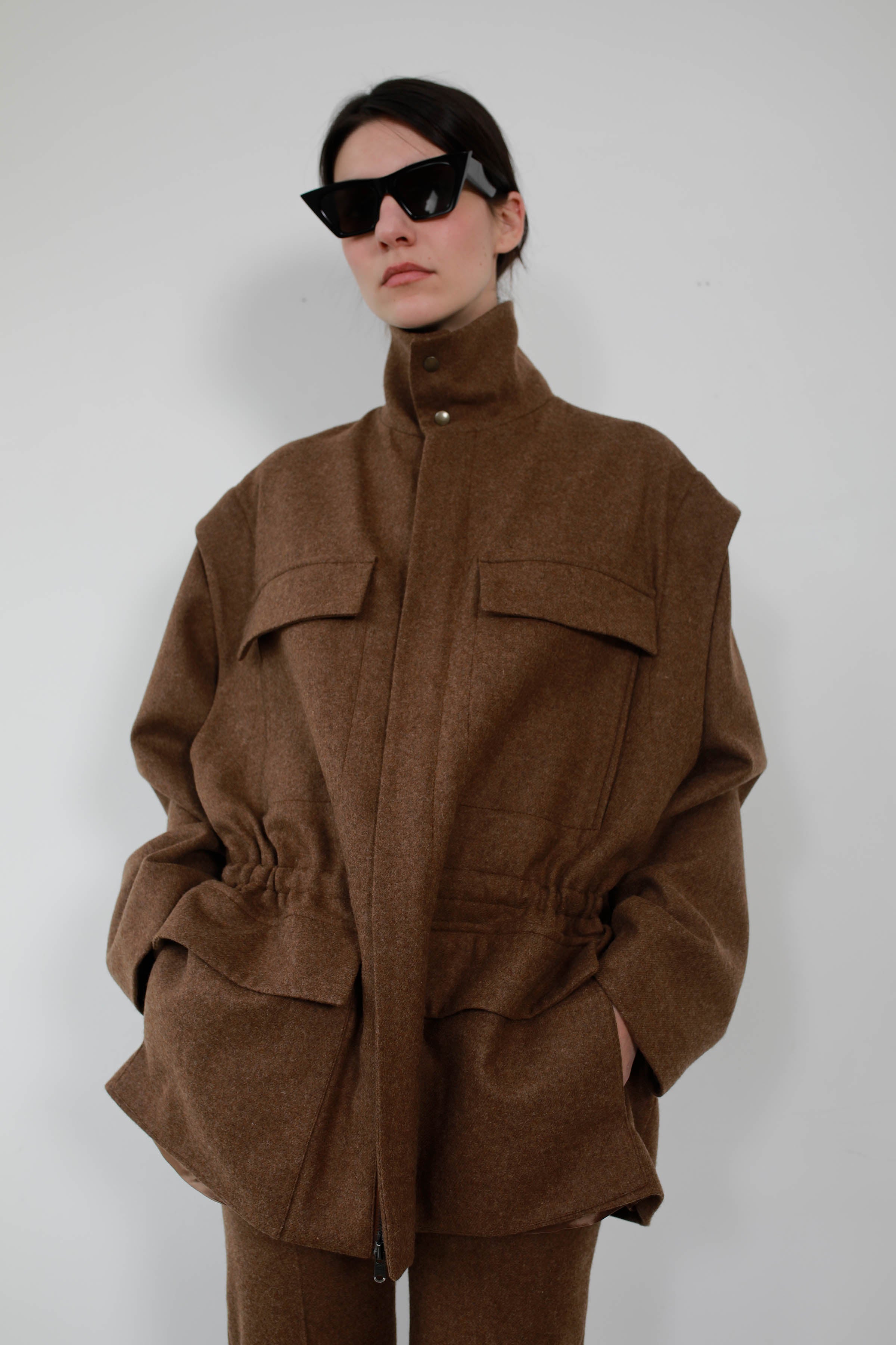 CAZADORA MULTIBOLSILLO EN LANA