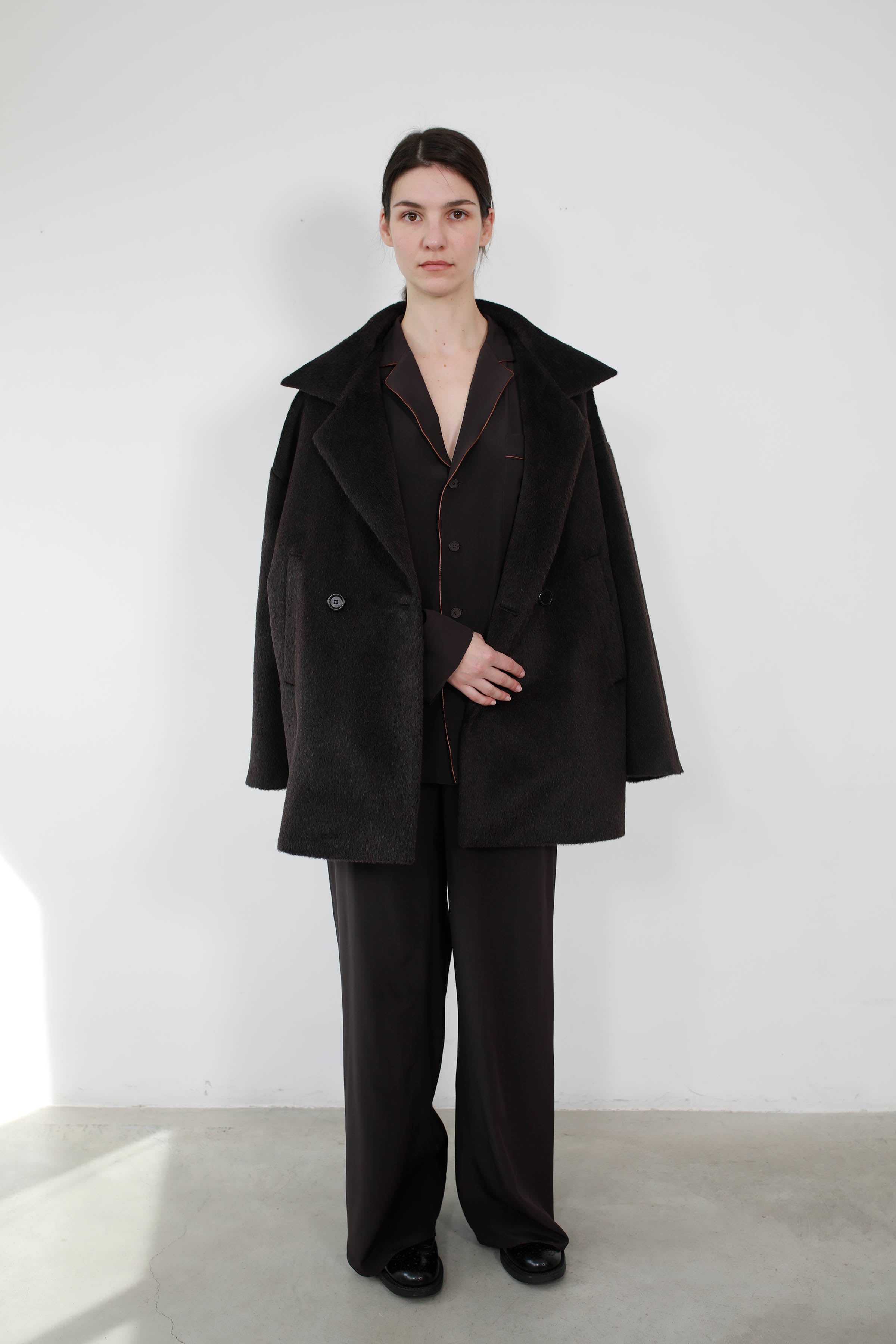 CHAQUETÓN AMPLIO BABY ALPACA DARK BROWN