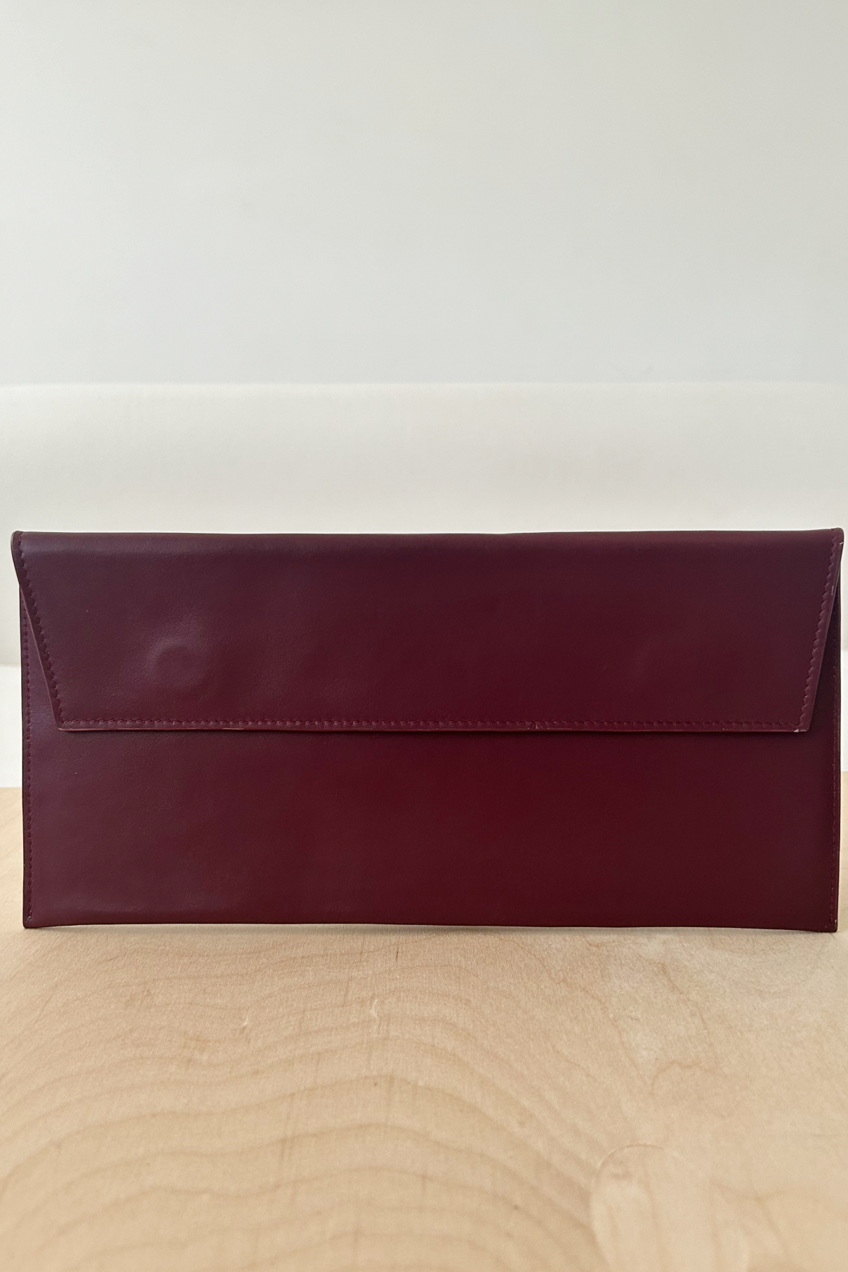 BOLSO DE MANO M EN CUERO BURGUNDY