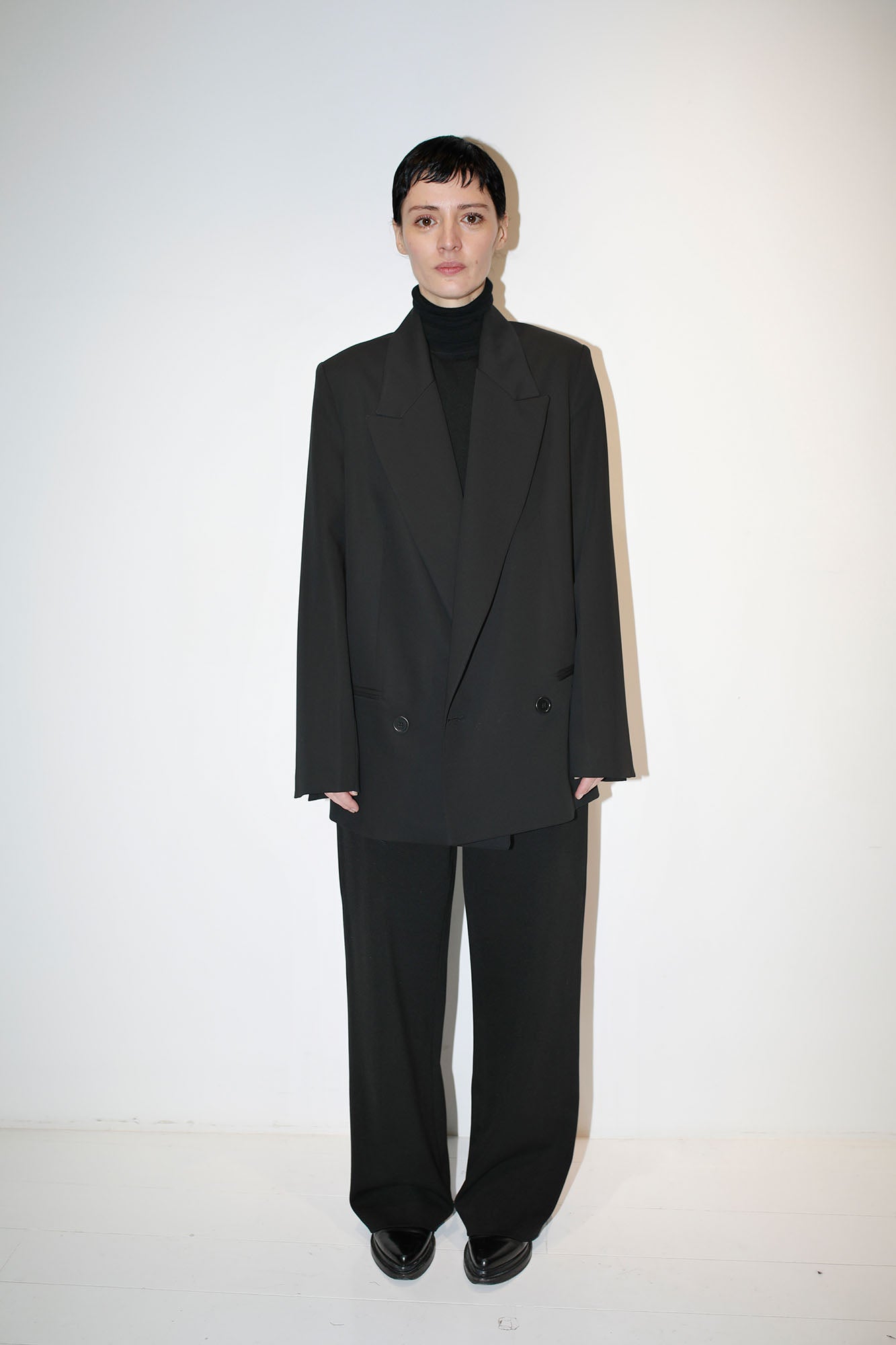 TAILORED JACKET IN BLACK WOOL