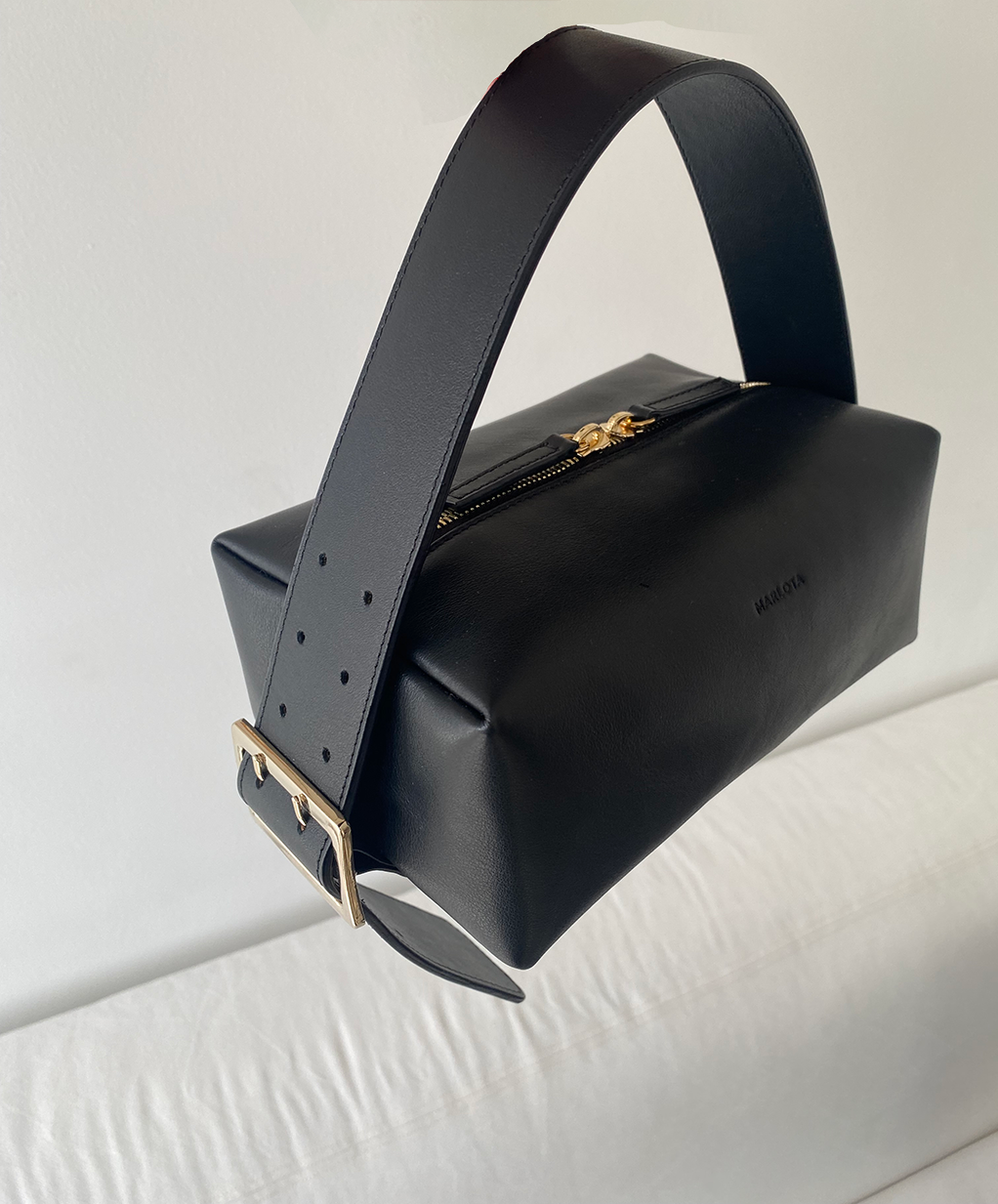 BLACK LEATHER BOXBAG